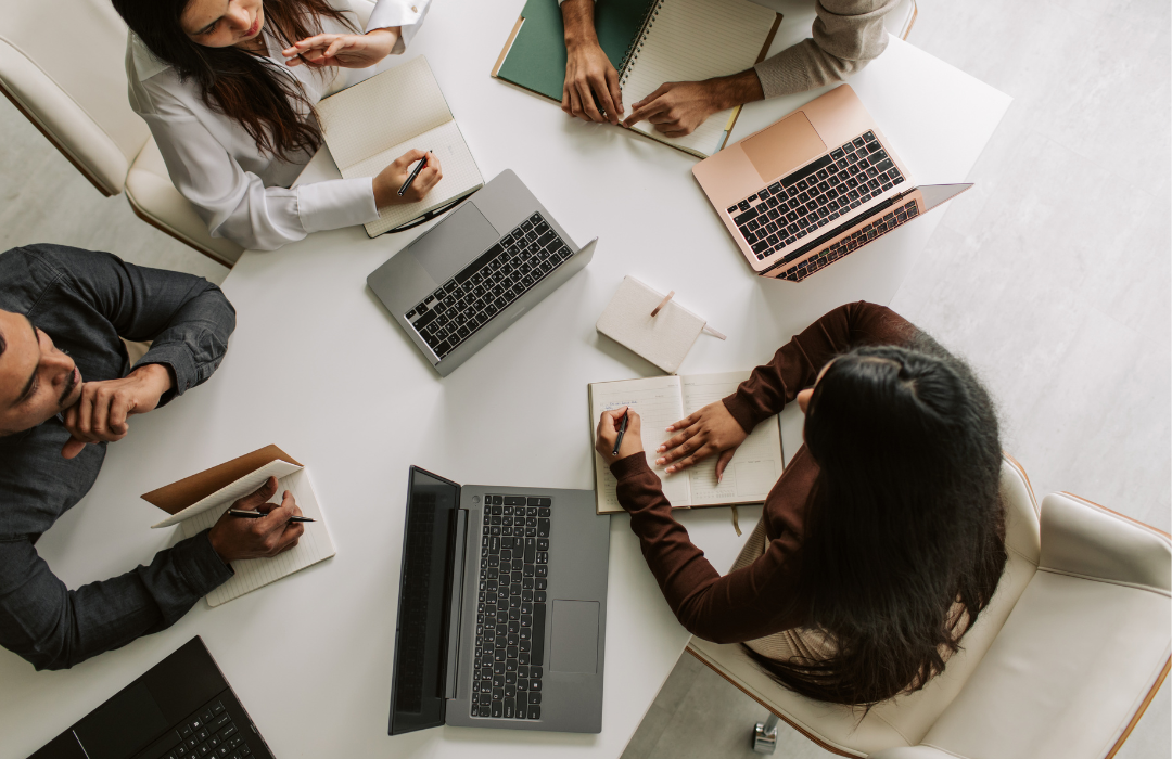 alt="HR support for accountants"